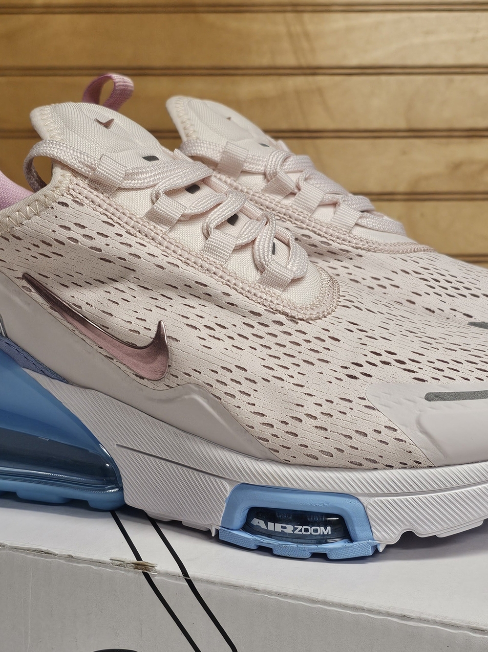Nike Air Max 270 Women's Running Shoe - Light Pink/Blue New Size 7 - Picture 5 of 12